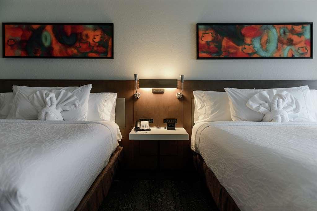 Hilton Garden Inn Louisville Mall Of St. Matthews Pokój zdjęcie