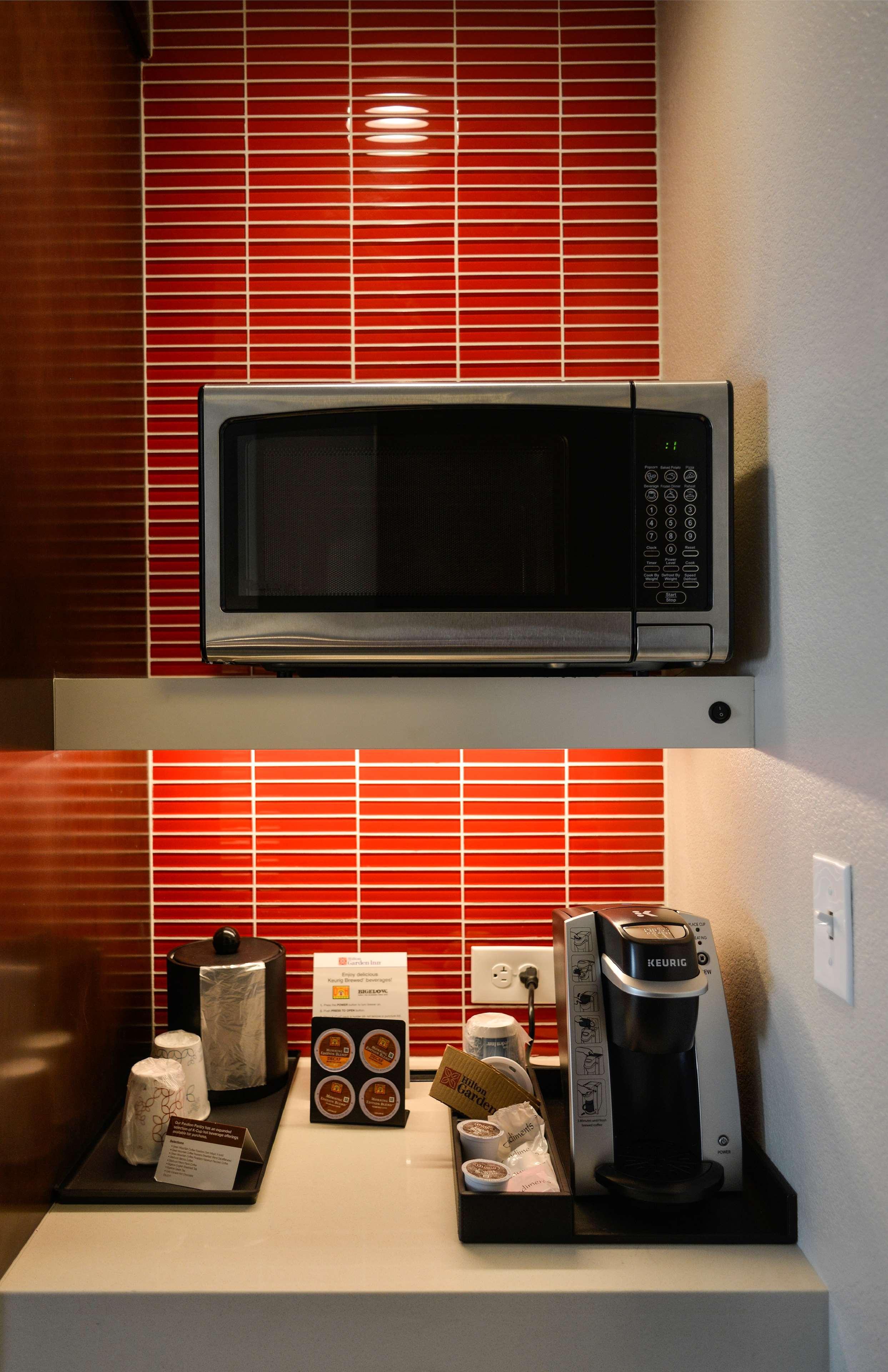 Hilton Garden Inn Louisville Mall Of St. Matthews Zewnętrze zdjęcie