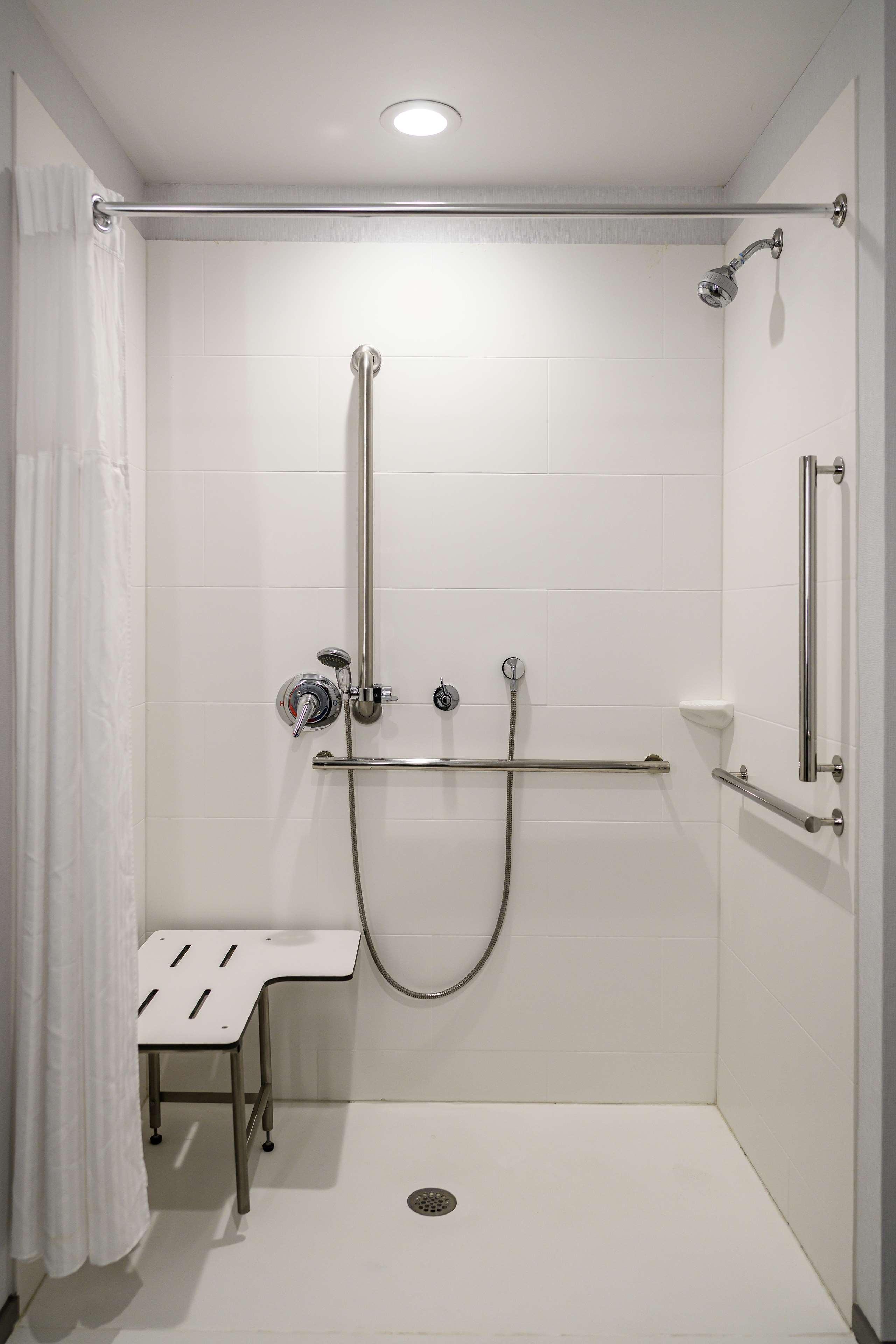 Hilton Garden Inn Louisville Mall Of St. Matthews Zewnętrze zdjęcie