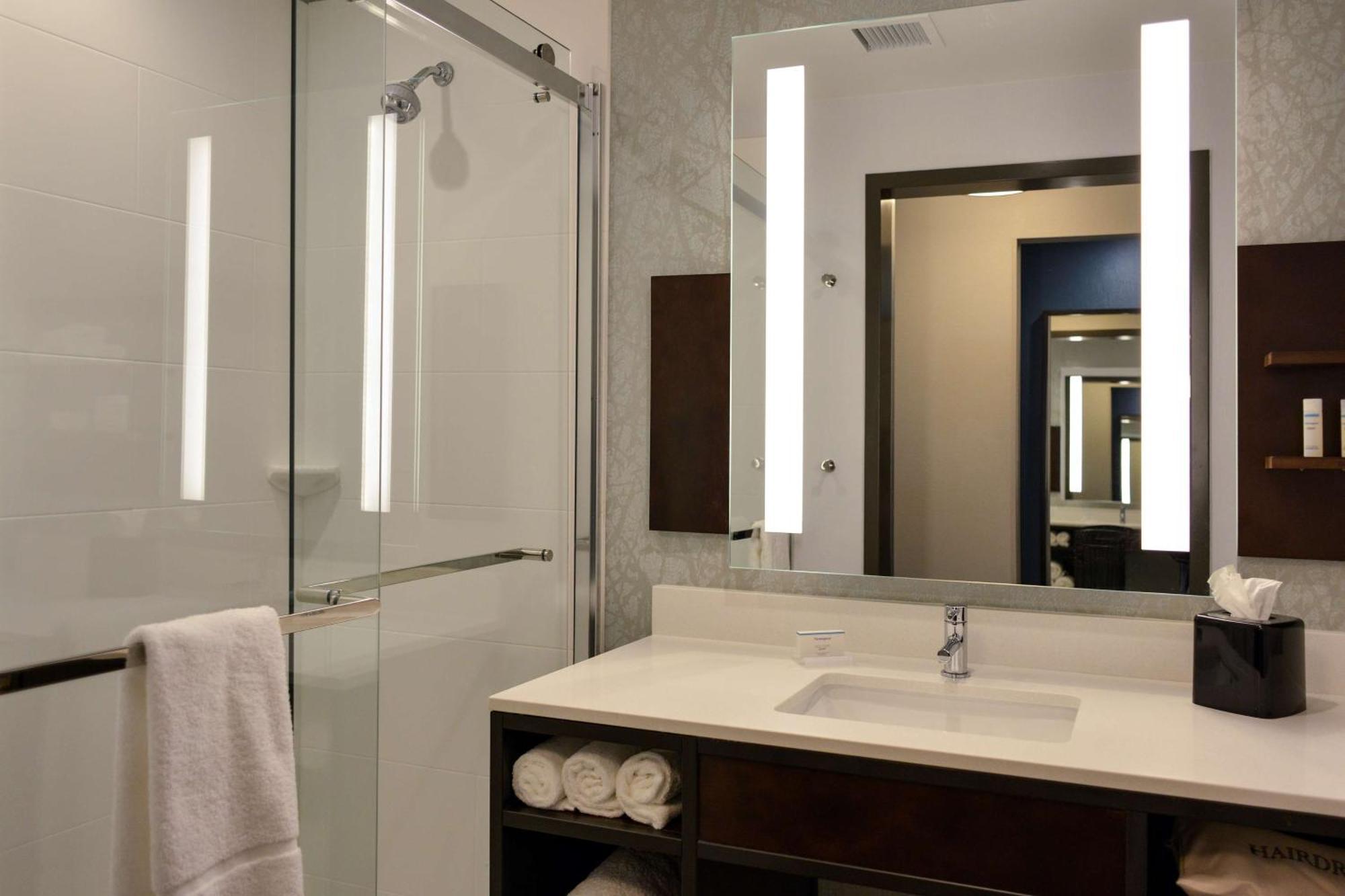 Hilton Garden Inn Louisville Mall Of St. Matthews Zewnętrze zdjęcie