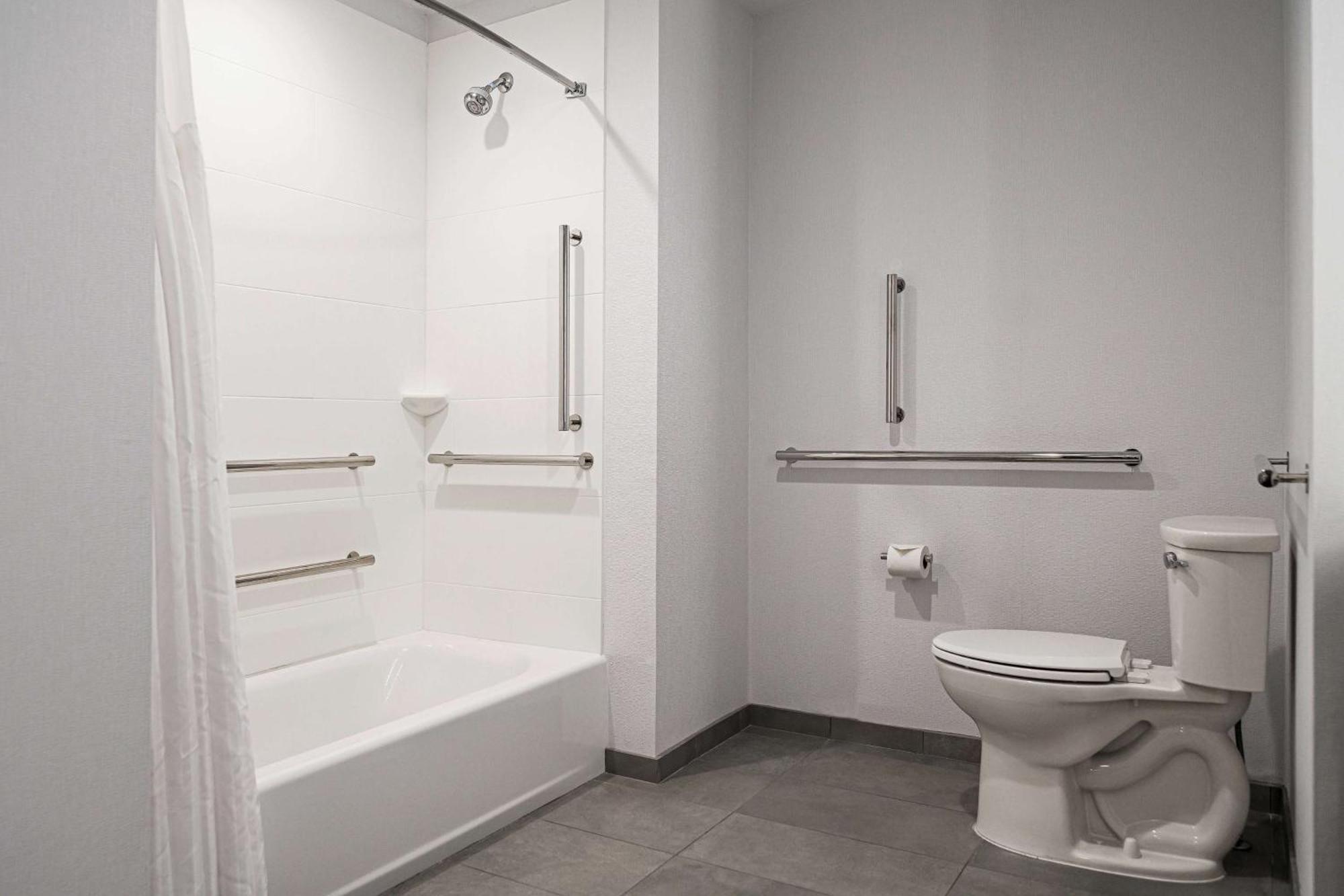 Hilton Garden Inn Louisville Mall Of St. Matthews Zewnętrze zdjęcie