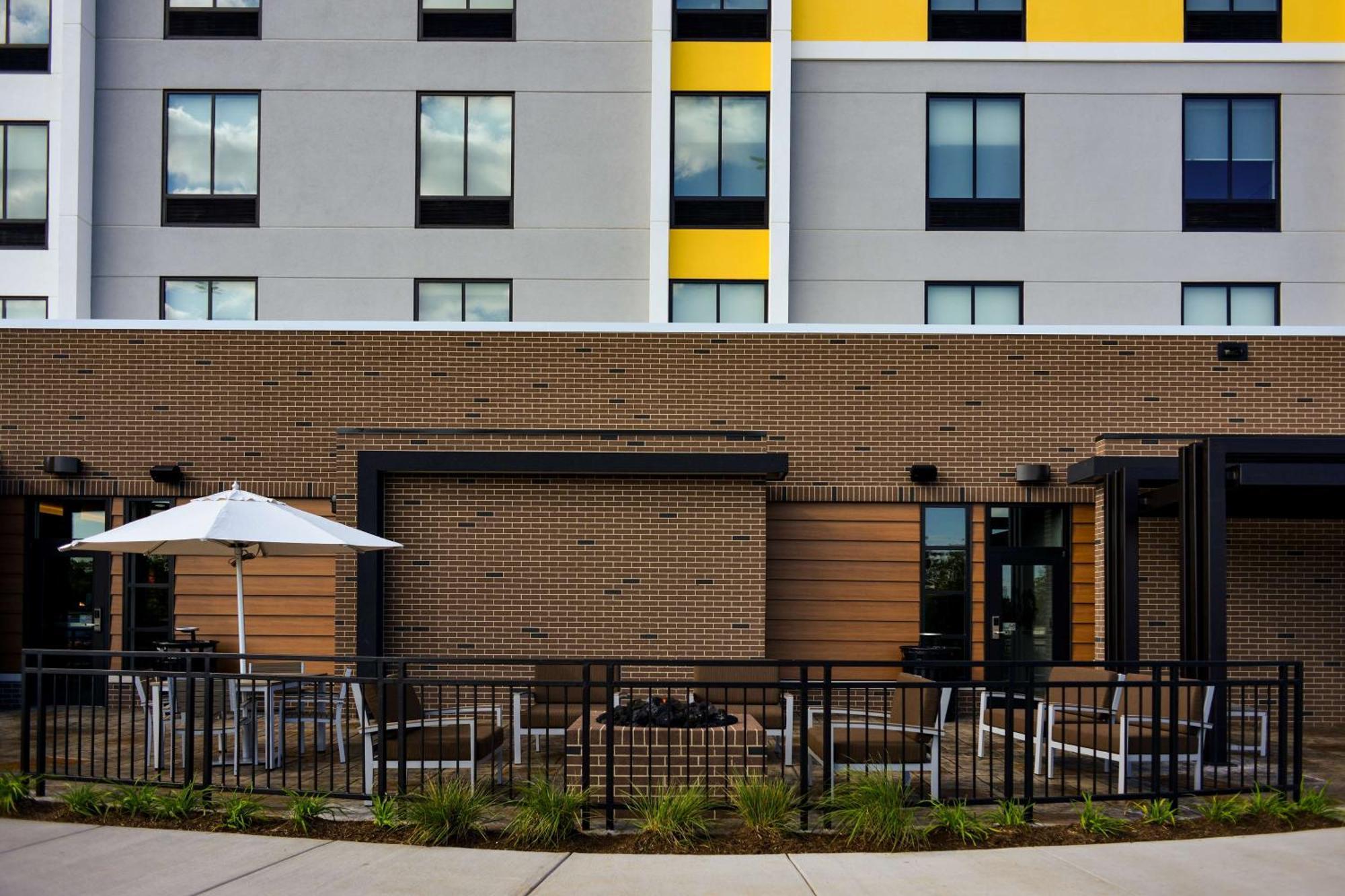 Hilton Garden Inn Louisville Mall Of St. Matthews Zewnętrze zdjęcie