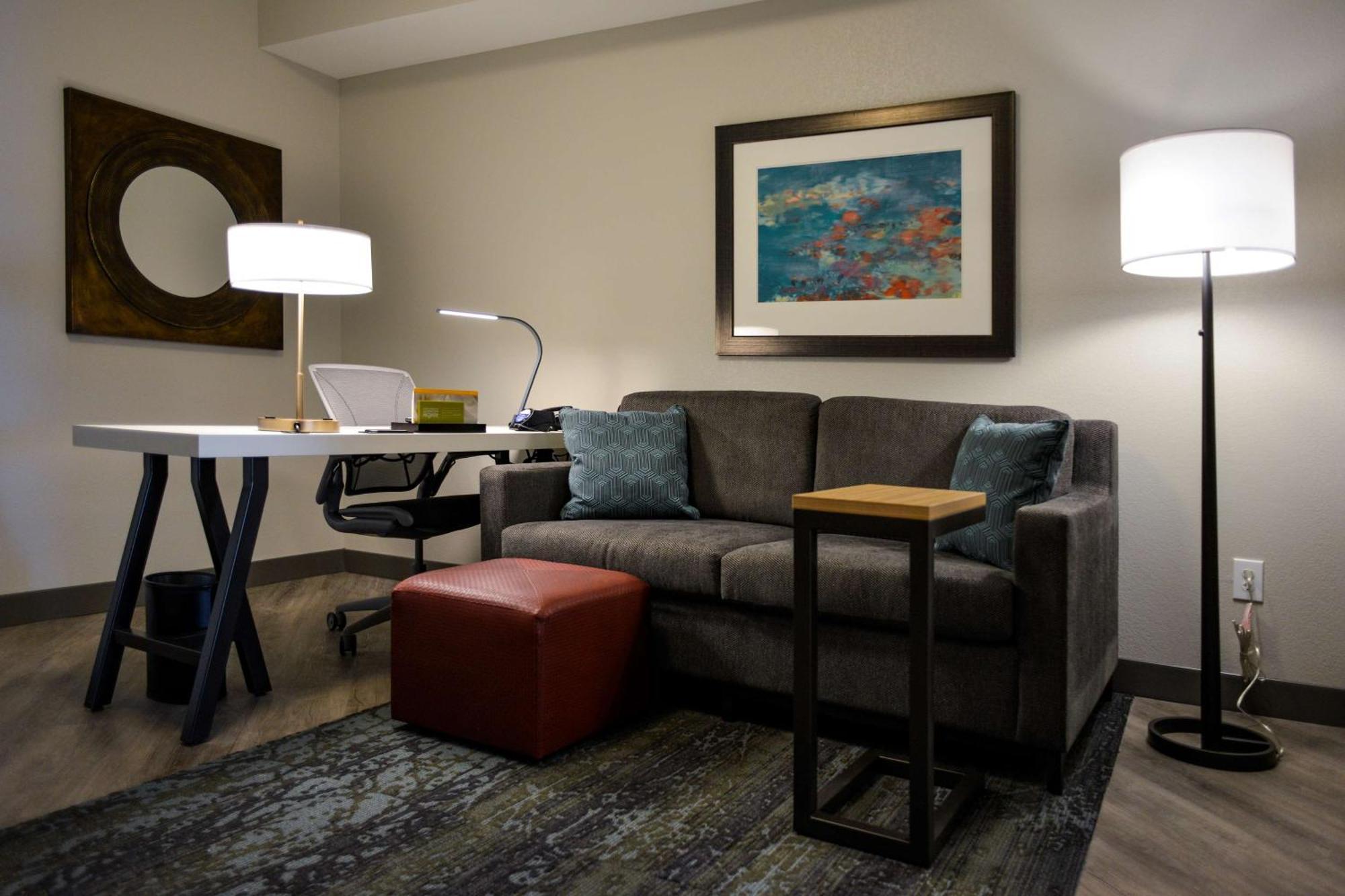 Hilton Garden Inn Louisville Mall Of St. Matthews Zewnętrze zdjęcie