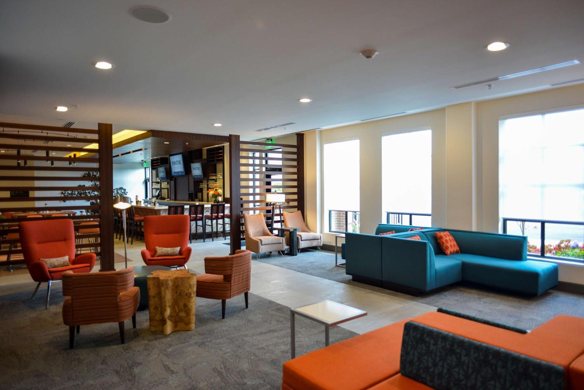 Hilton Garden Inn Louisville Mall Of St. Matthews Zewnętrze zdjęcie